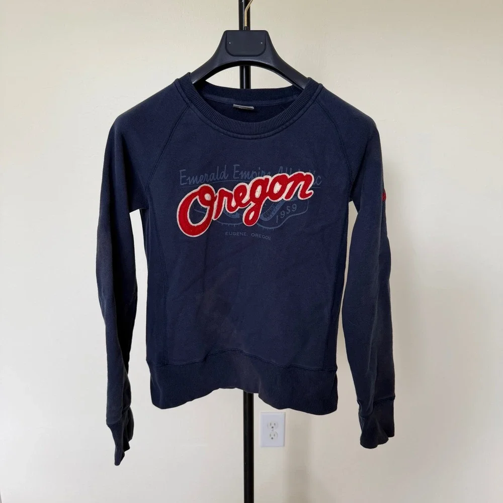 Nike Oregon Emerald Empire Athletic Navy Blue Crewneck Sweatshirt‎ Kids Medium